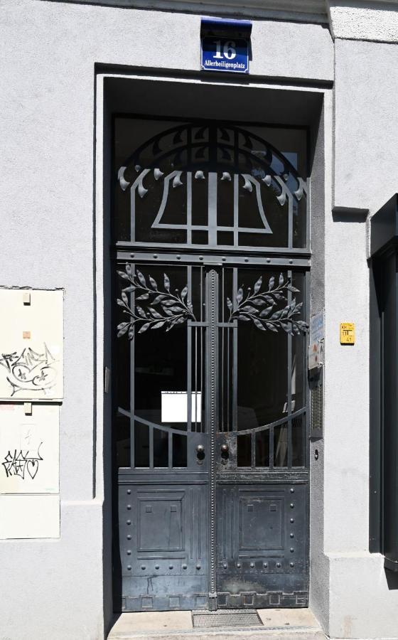 Charming Domicile Wien Allerheiligenplatz Apartman Kültér fotó